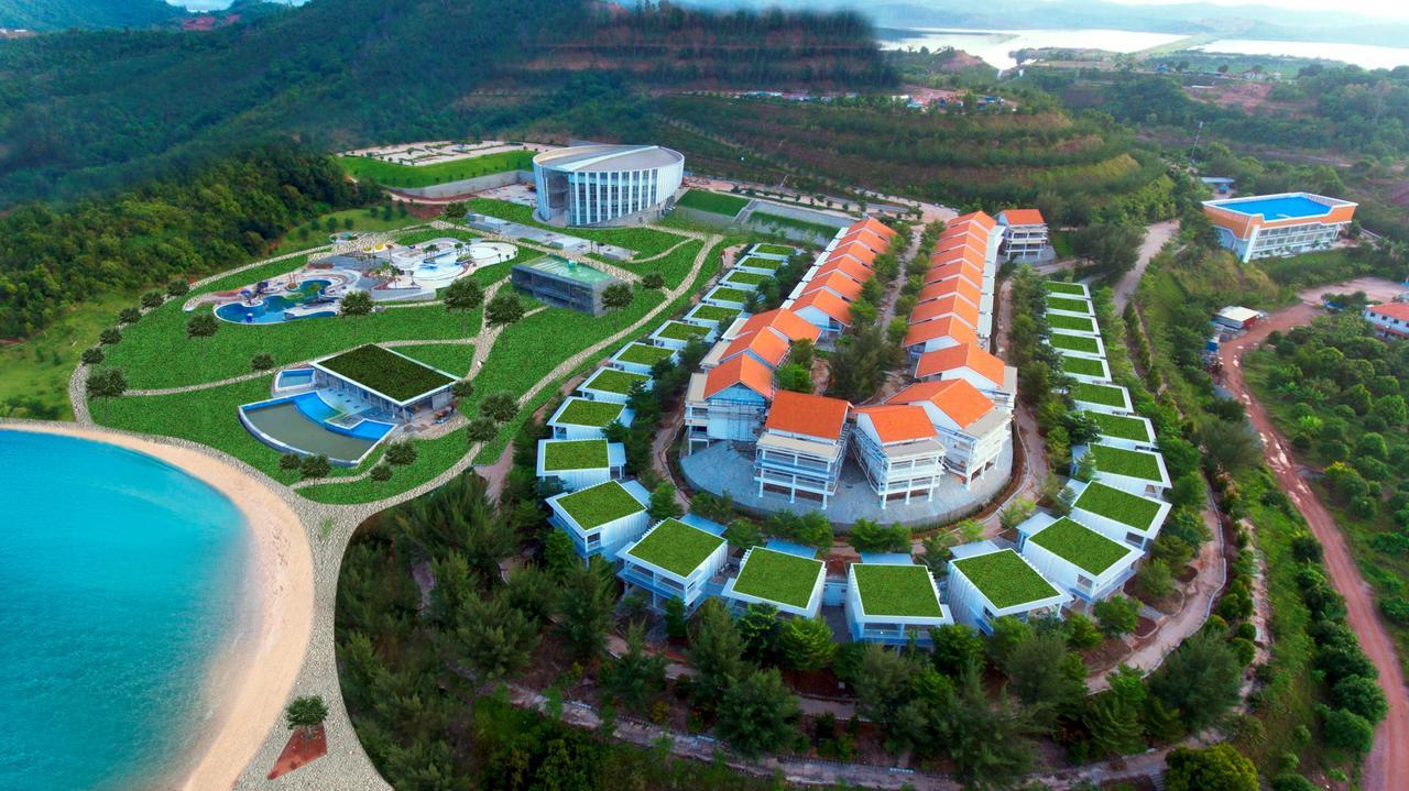 Harris Resort Barelang Batam Sagulung Exterior foto