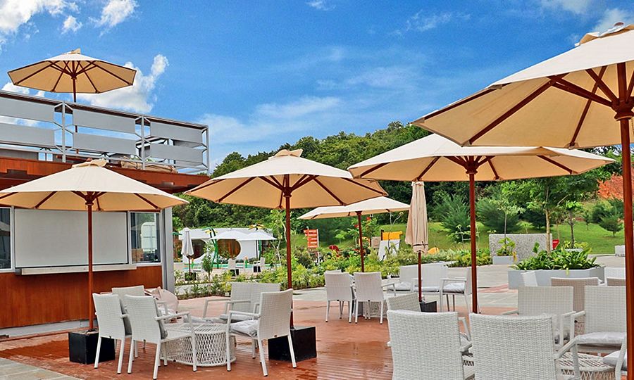 Harris Resort Barelang Batam Sagulung Exterior foto